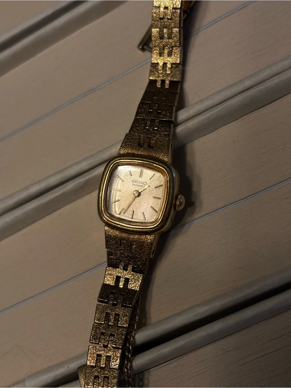 Women's Seiko Gold Bracelet Watch S420-5079 New Battery Working